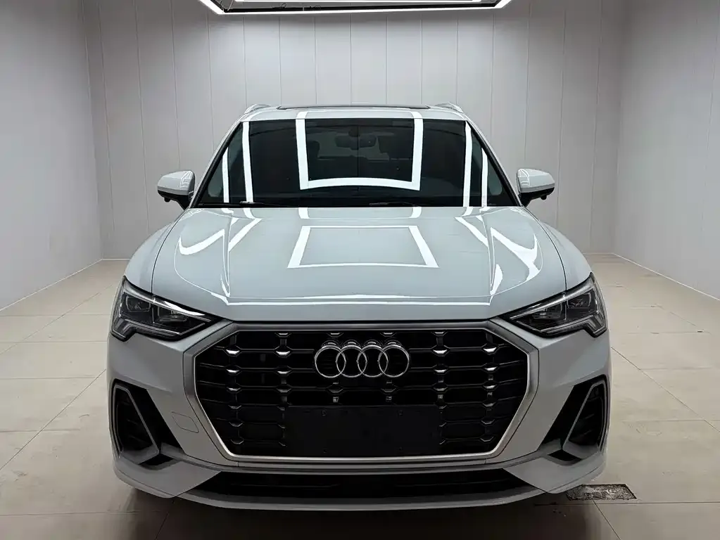 Audi Q3 — фото 4