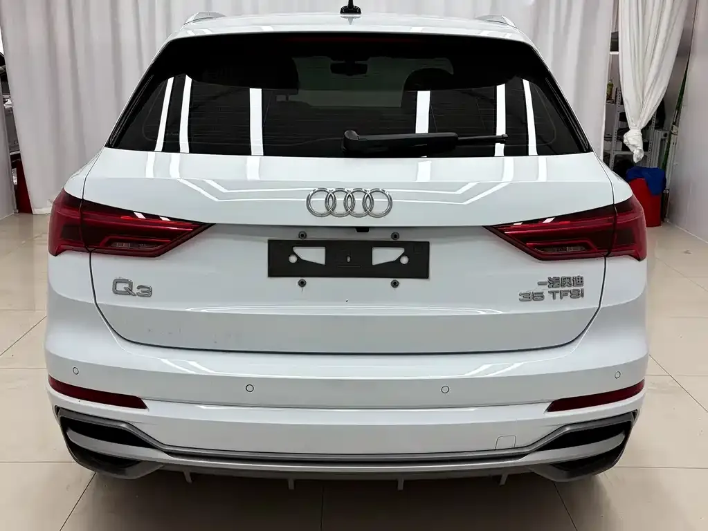 Audi Q3 — фото 2