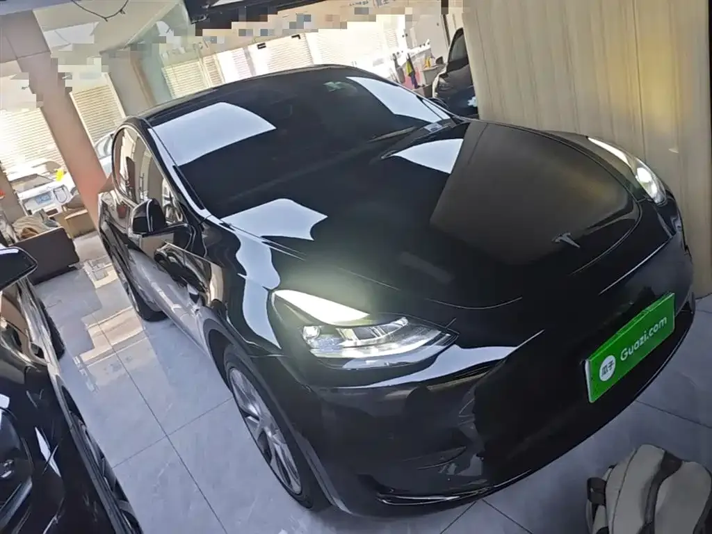Tesla Model Y 2023 из CN, фото 4