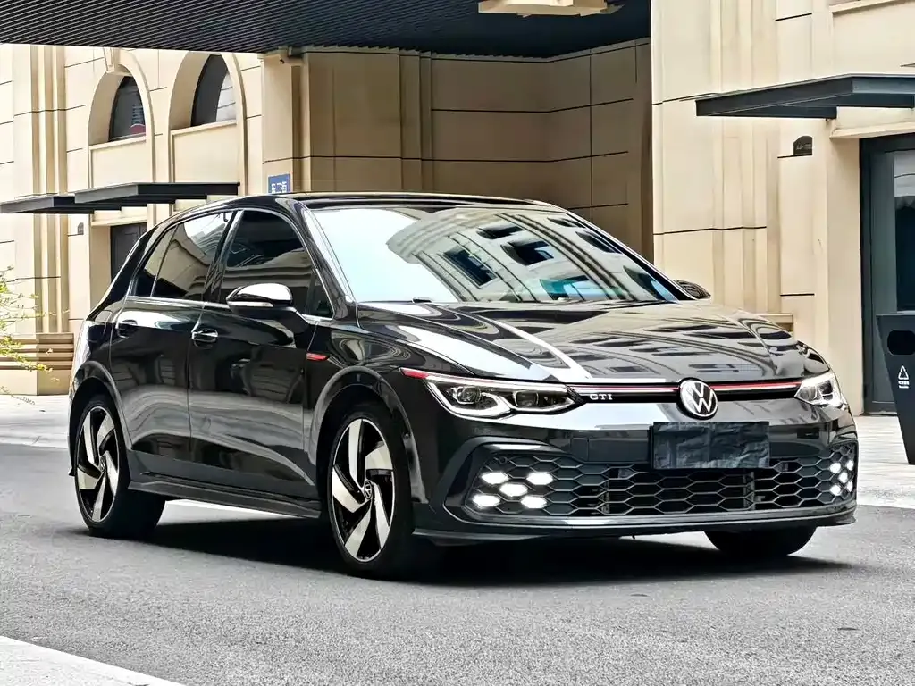 Volkswagen Golf GTI — фото 4