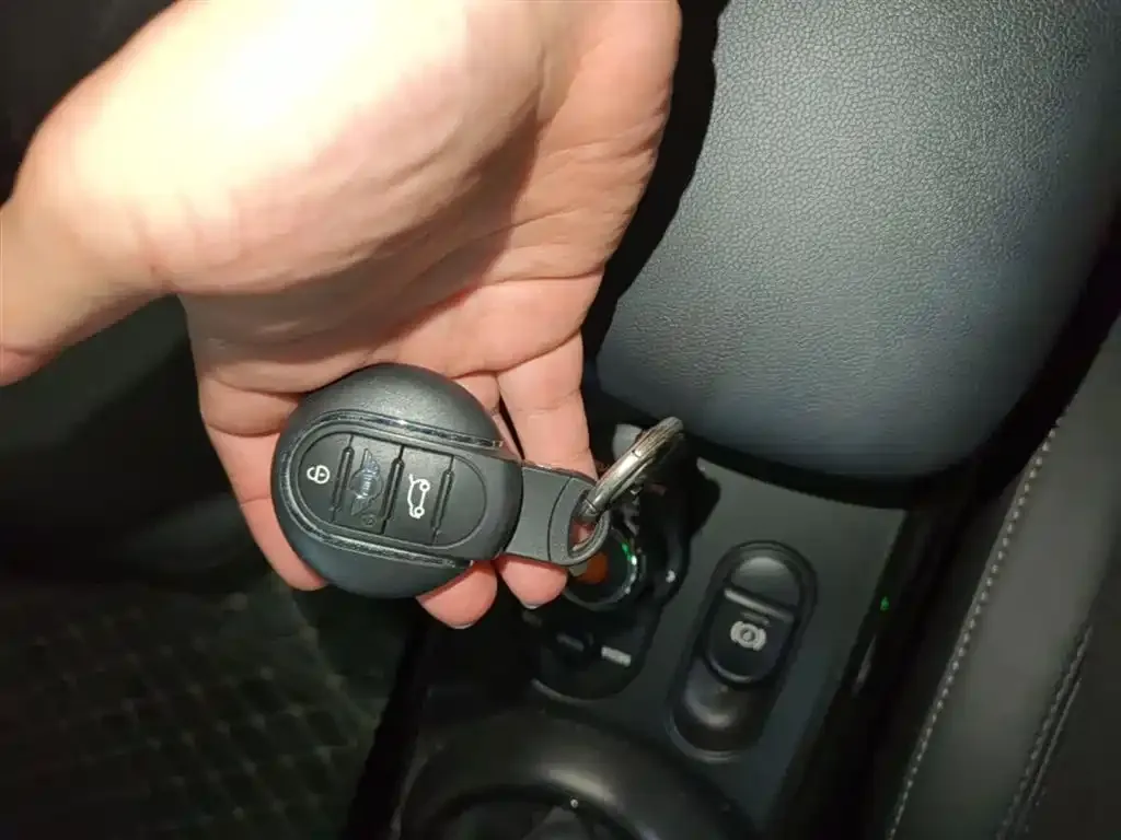 MINI Clubman 2021 из CN, фото 3