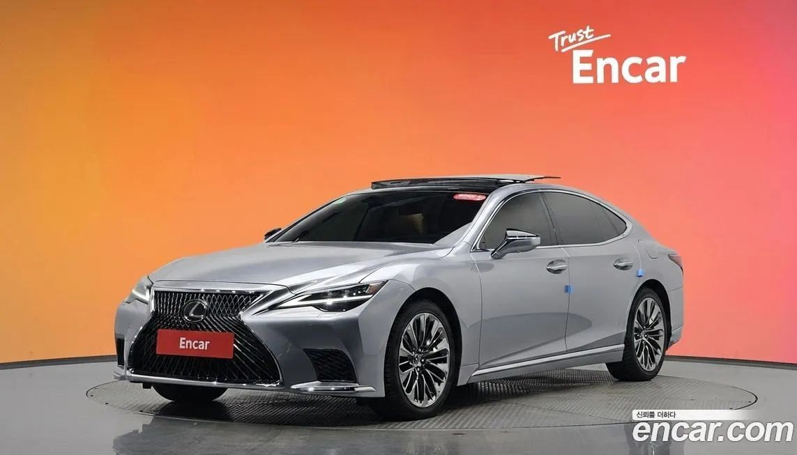 Lexus LS