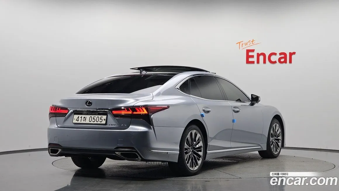 Lexus LS 2023 из KR, фото 2