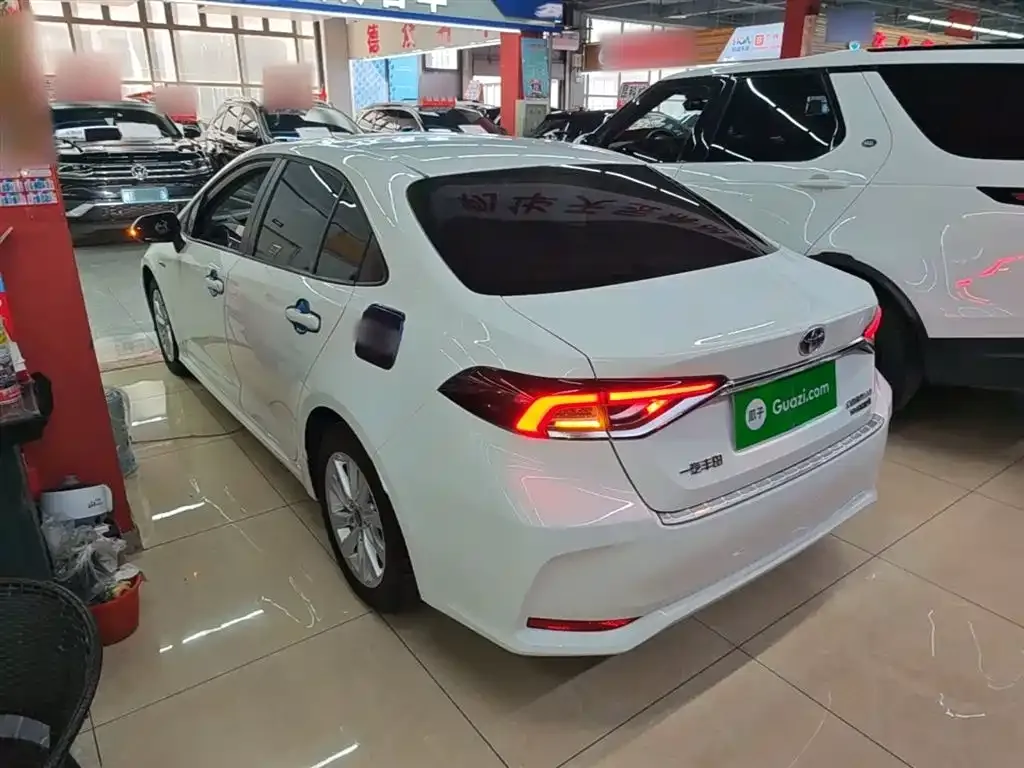 Toyota Corolla 2023 из CN, фото 6