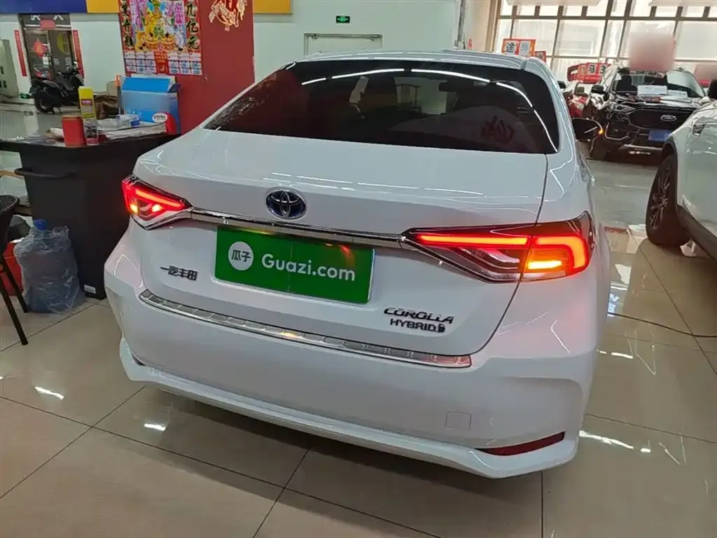 Toyota Corolla 2023 из CN, фото 10