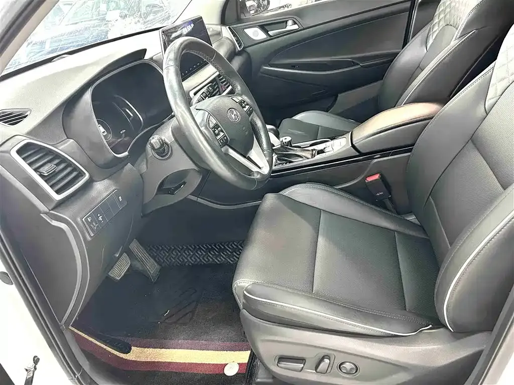 Hyundai Tucson — фото 4