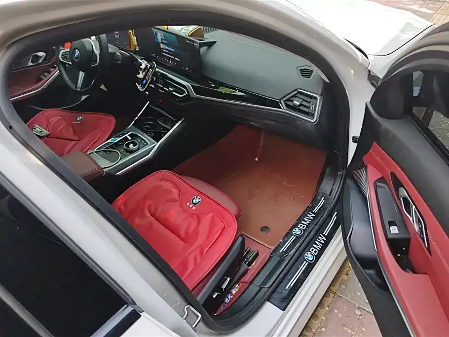 BMW i3 2024 из CN, фото 8