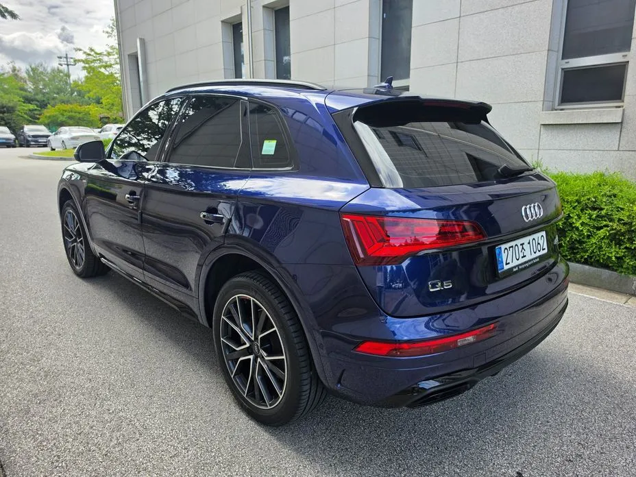 Audi Q5 — фото 10