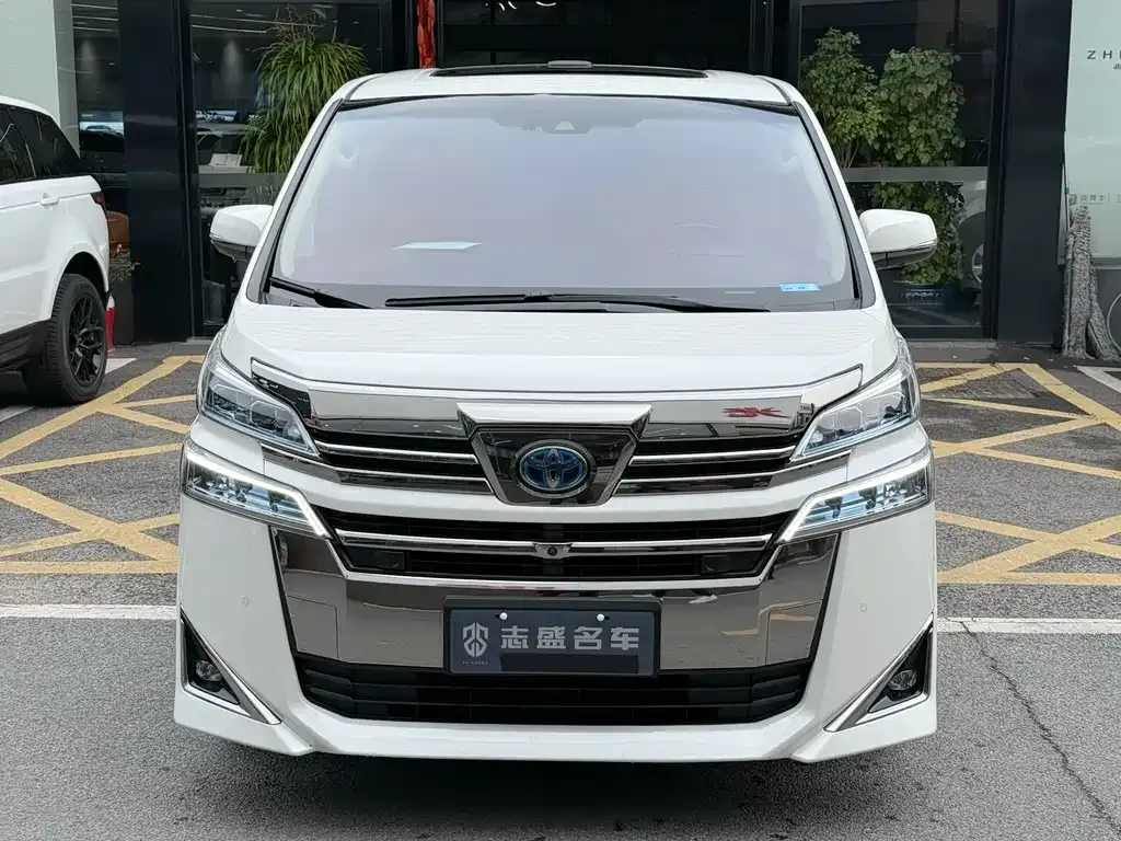 Toyota Vellfire 2021 из CN, фото 2