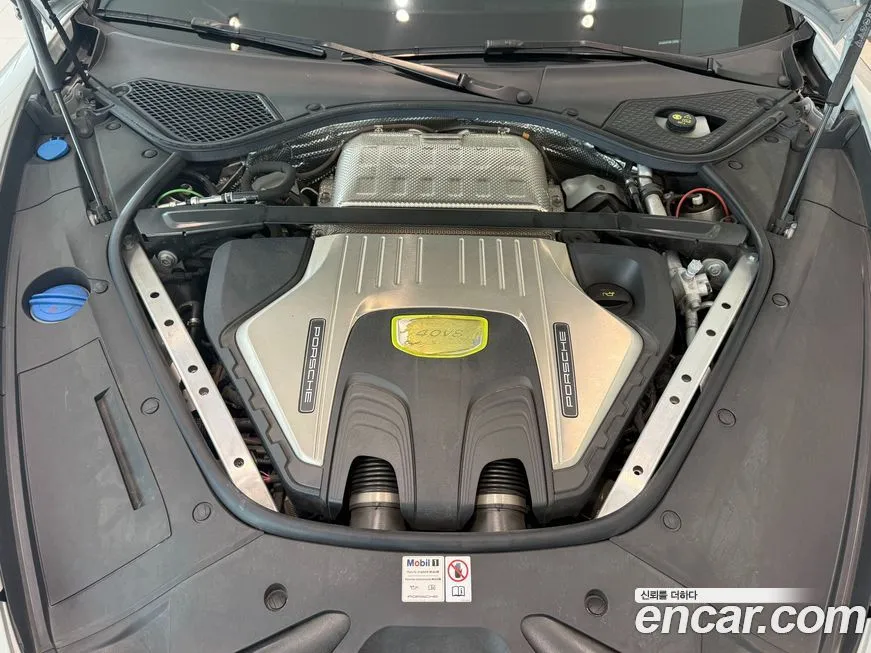Porsche Panamera 2023 из KR, фото 8