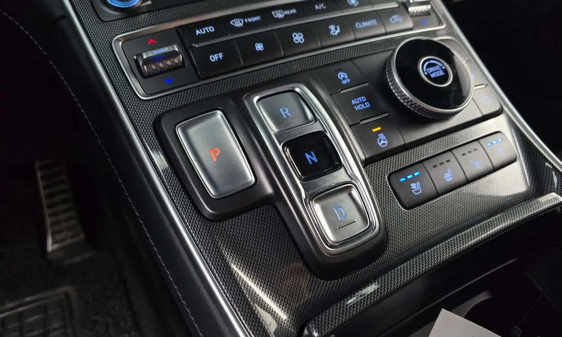 Hyundai Santafe — фото 4