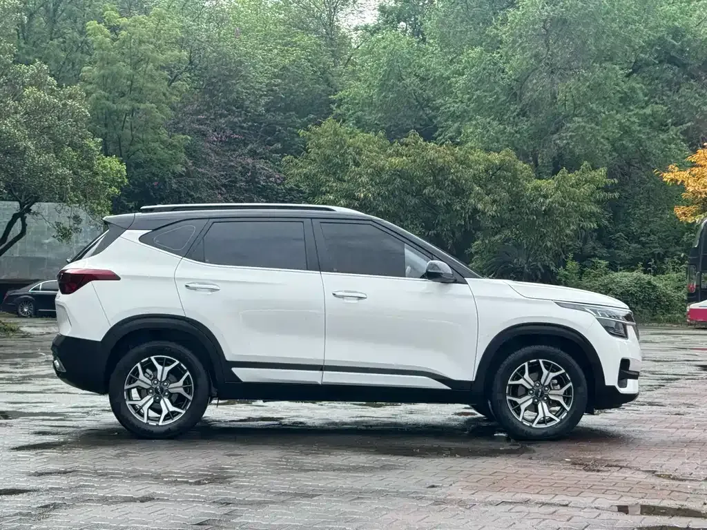 Kia KX3 — фото 10