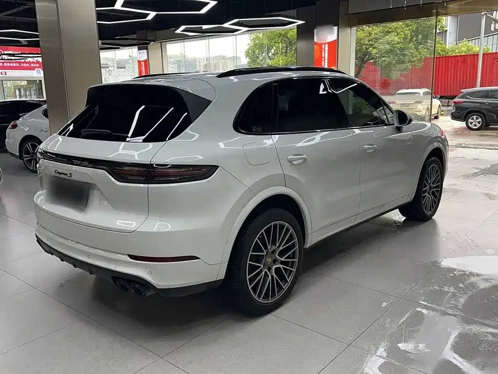 Porsche Cayenne 2023 из CN, фото 5