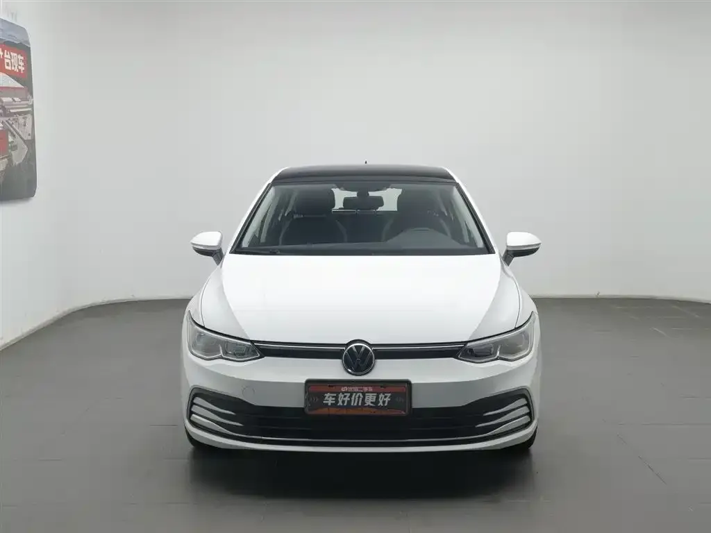 Volkswagen Golf 2022 из CN, фото 2