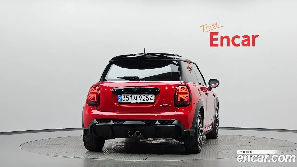 Mini Cooper 2024 из KR, фото 2