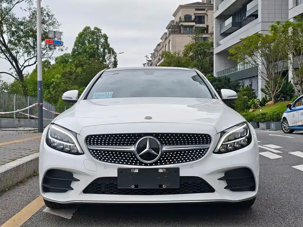 Mercedes-Benz C-Class — фото 10