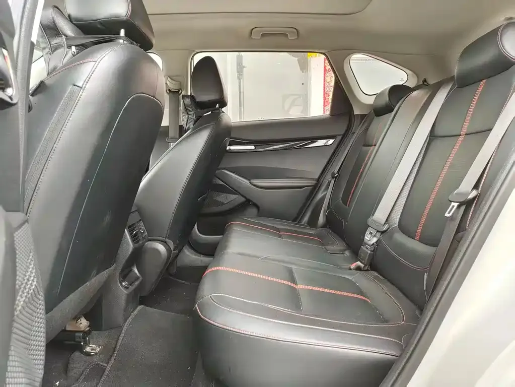 Kia KX3 2021 из CN, фото 7