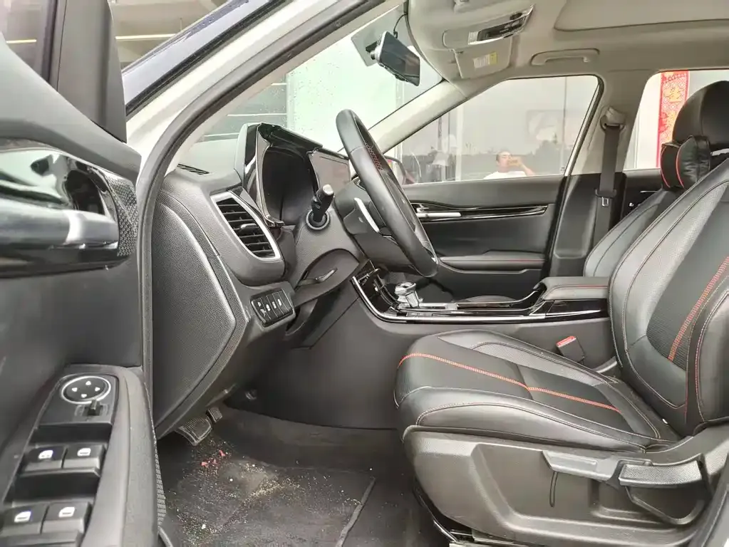 Kia KX3 2021 из CN, фото 4