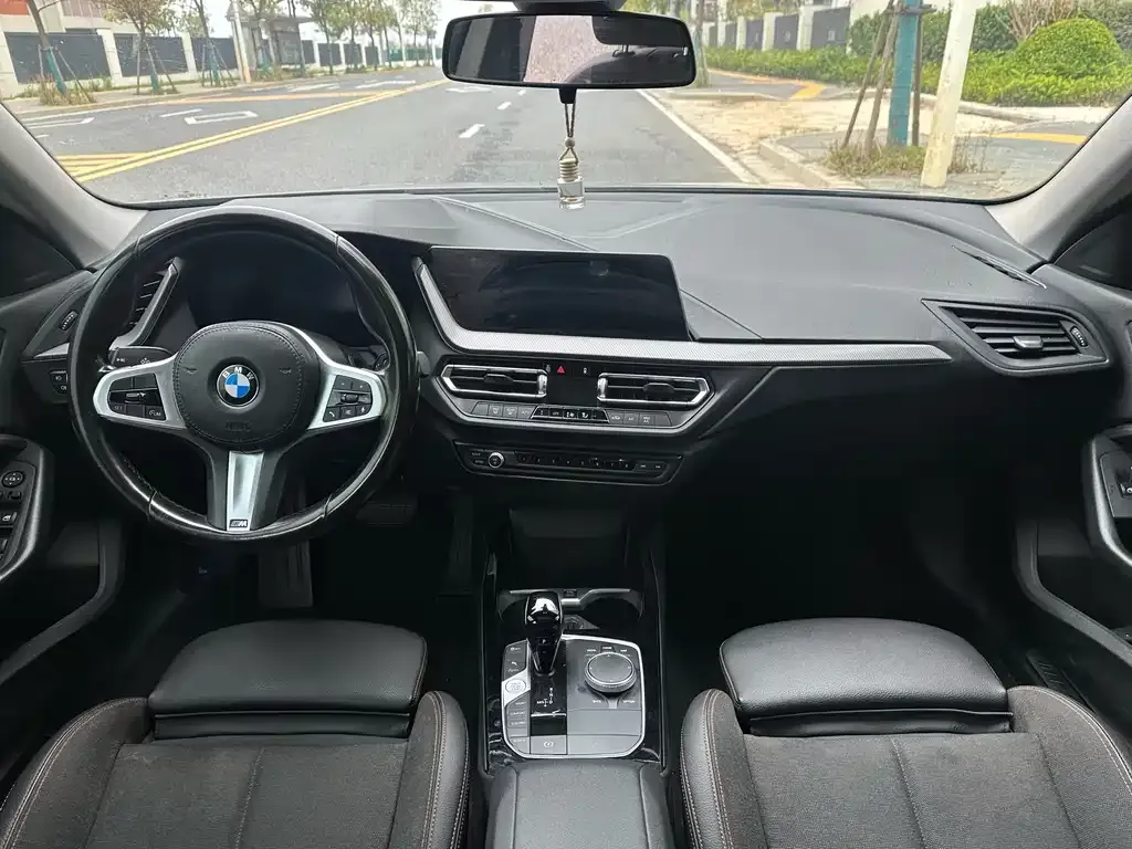 BMW 2 Series (Import) 2023 из CN, фото 4