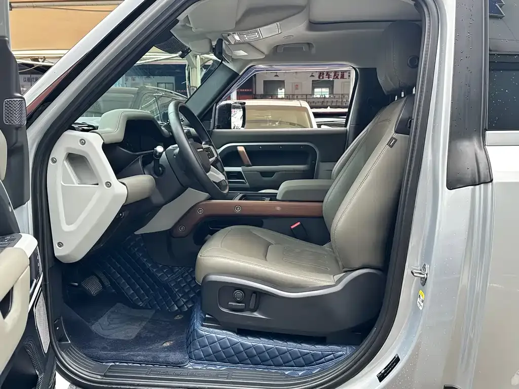 Land Rover Defender 2022 из CN, фото 3