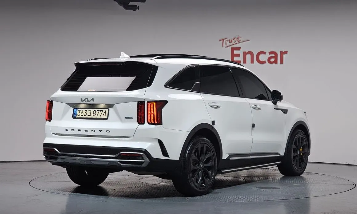 Kia Sorento — фото 5