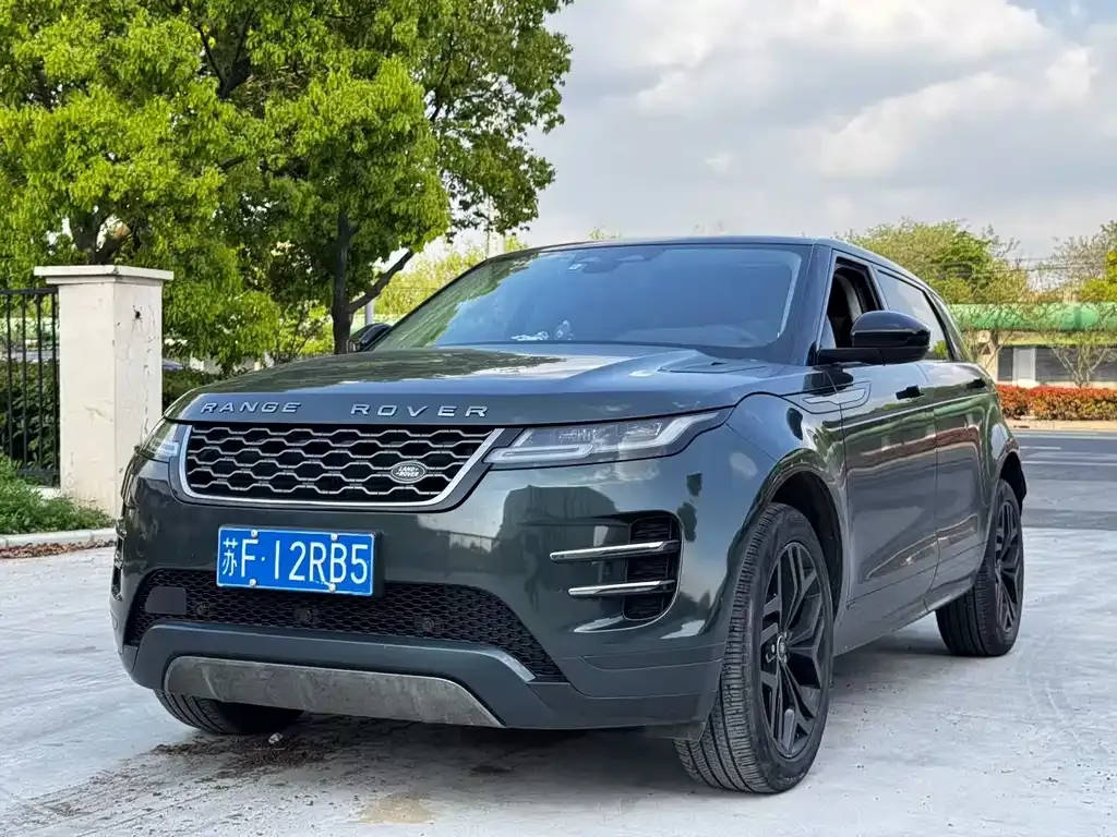 Land Rover Evoque — фото 1