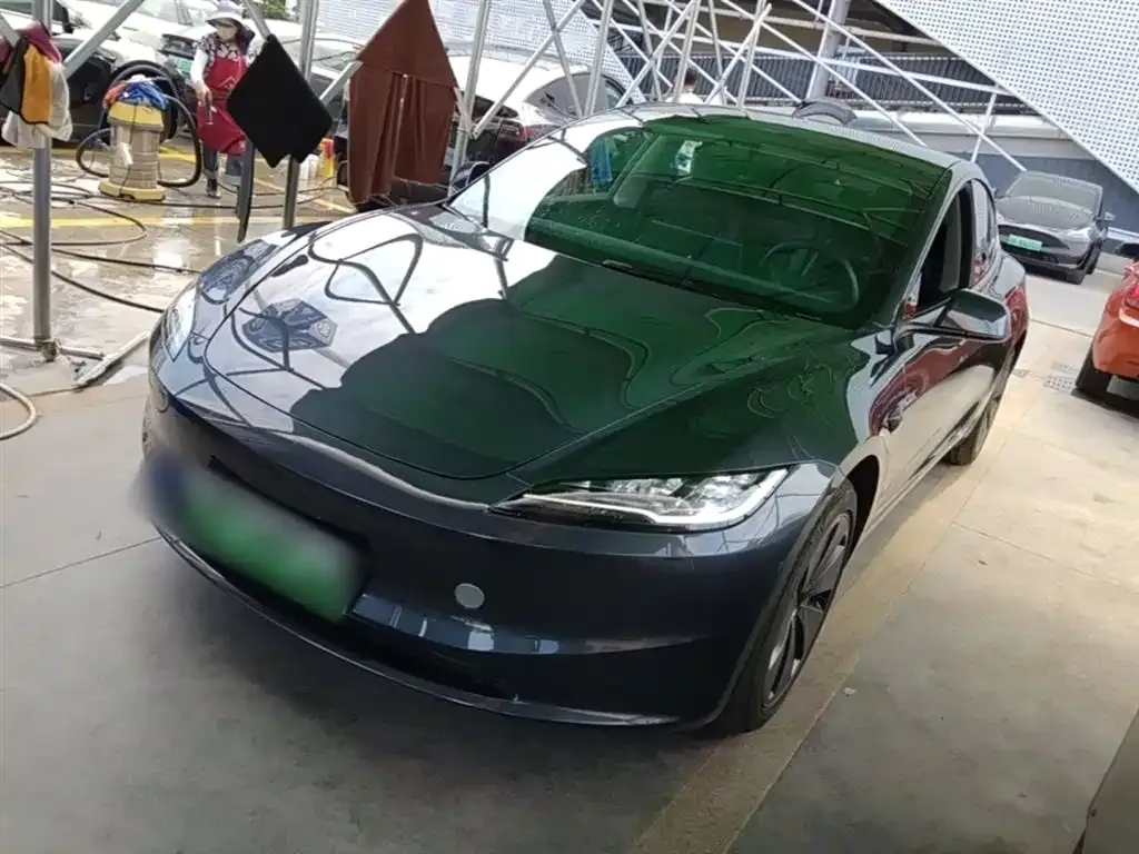 Tesla Model 3 — фото 2