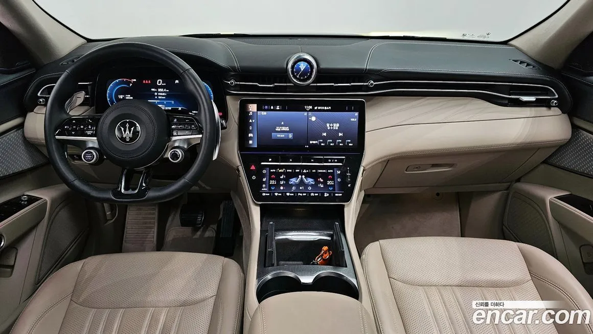 Maserati Grecale 2023 из KR, фото 5