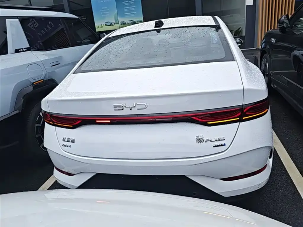BYD Qin PLUS — фото 6