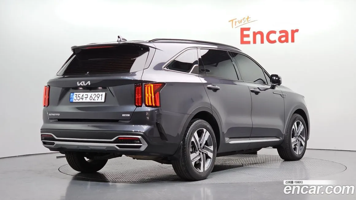 Kia Sorento — фото 7