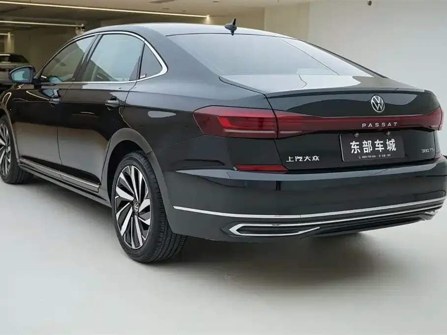 Volkswagen Passat — фото 2