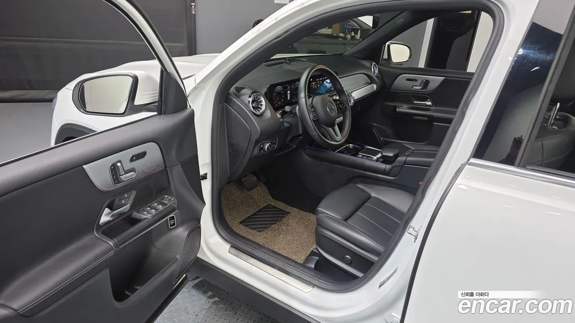 Mercedes-Benz GLB-Class 2021 из KR, фото 2