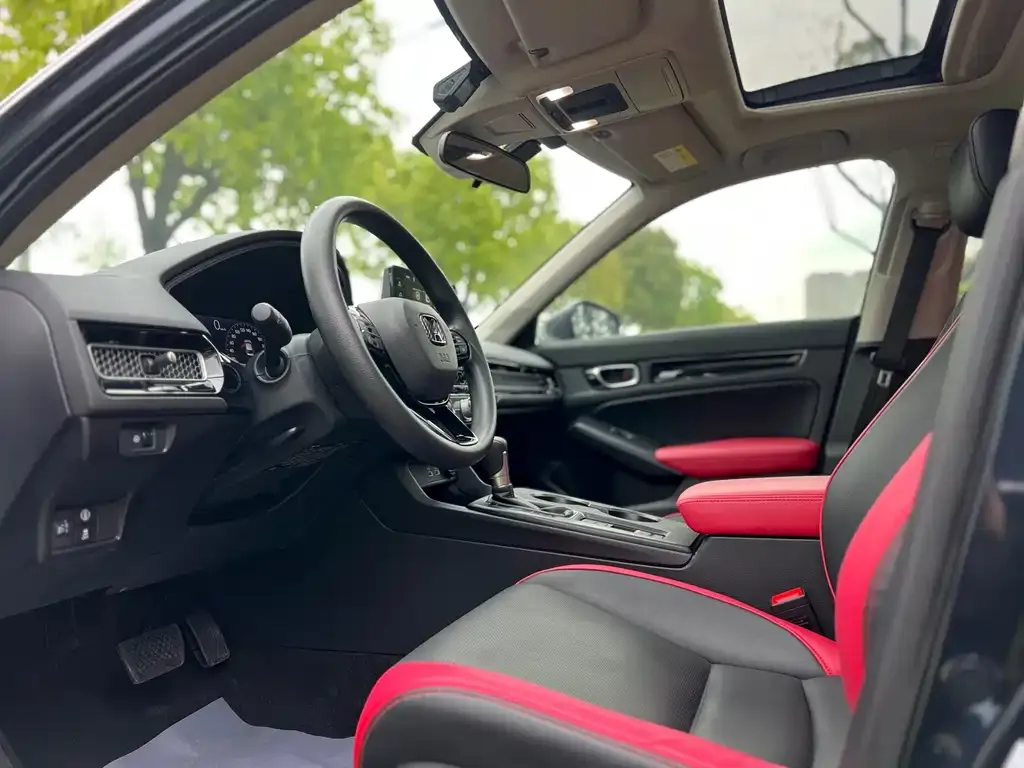 Honda Civic — фото 4