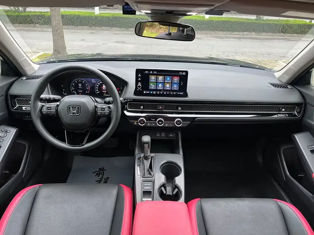 Honda Civic — фото 3