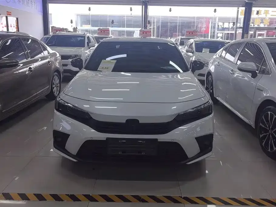 Honda Civic — фото 8