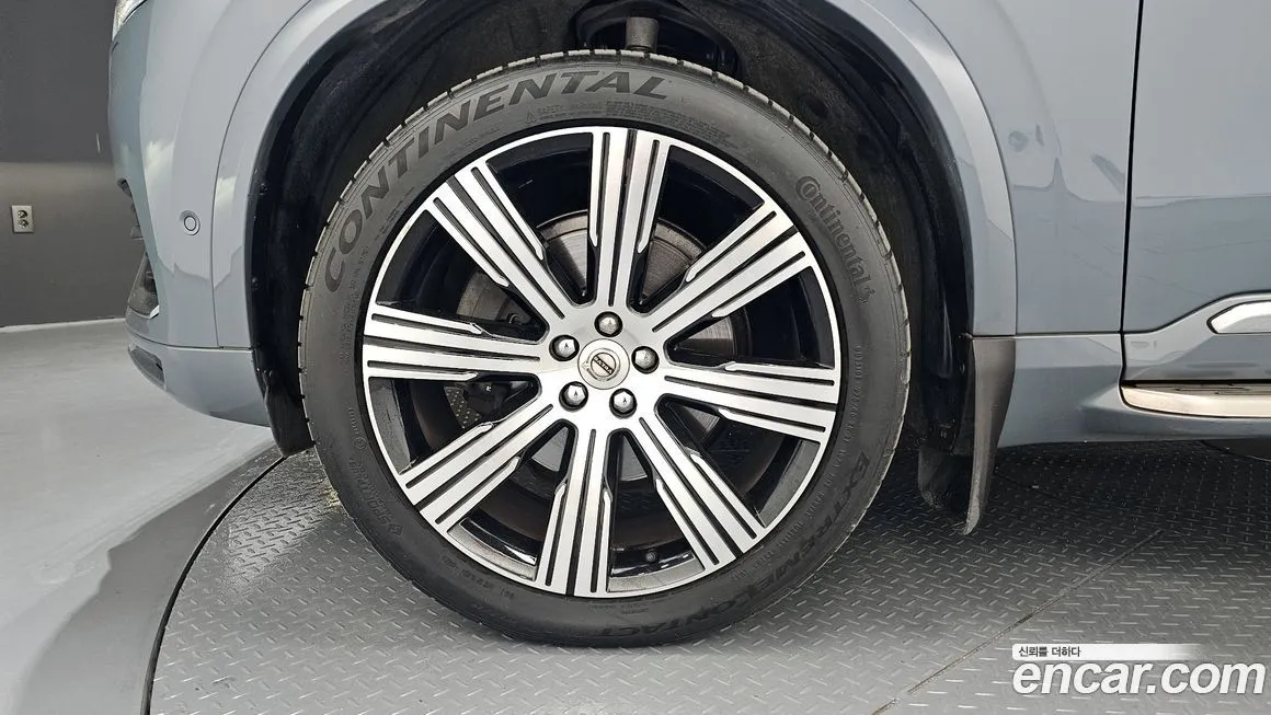 Volvo XC90 2021 из KR, фото 3