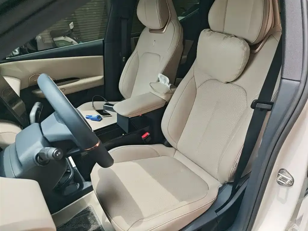 Lynk & Co Z20 2025 из CN, фото 10
