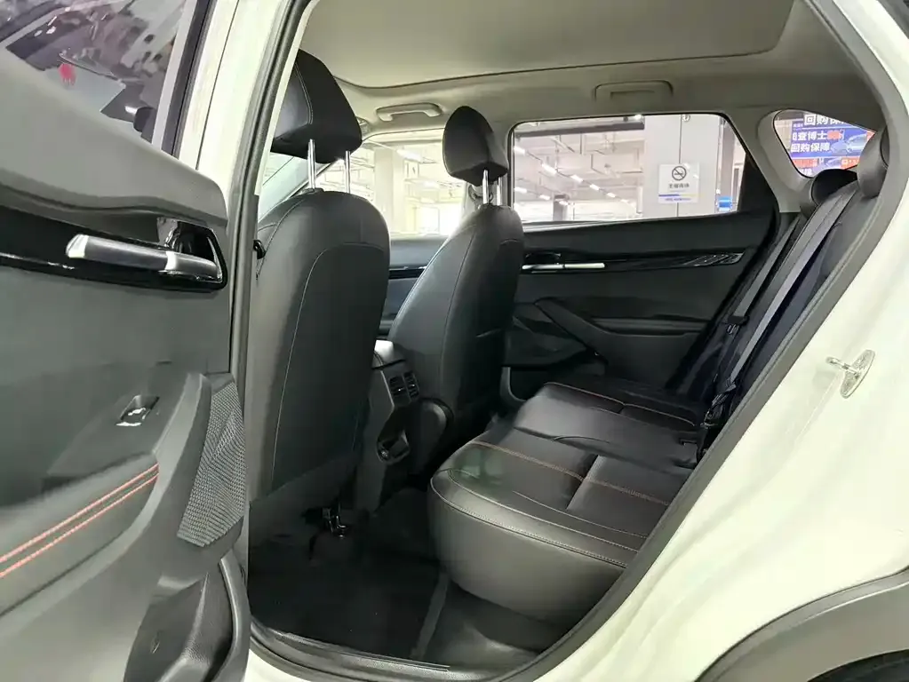 Kia KX3 — фото 2