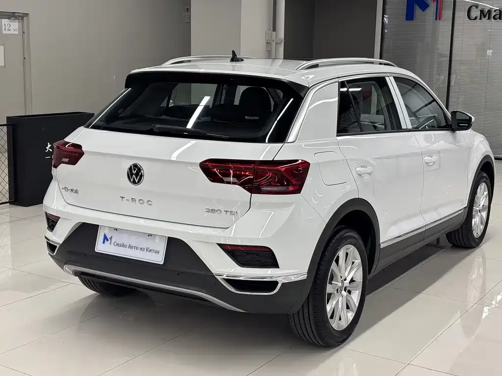 Volkswagen T-Roc — фото 5