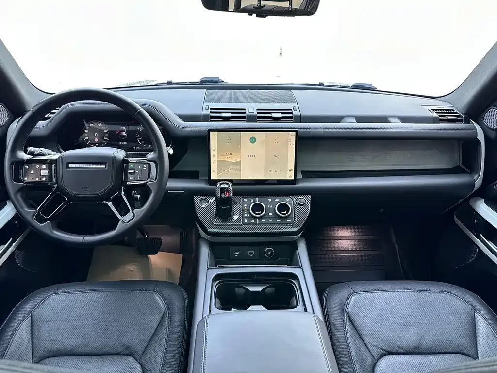 Land Rover Defender — фото 10