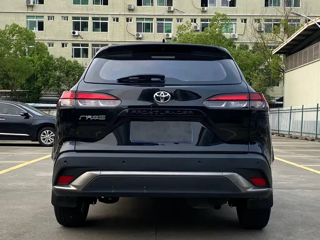 Toyota Frontlander — фото 9