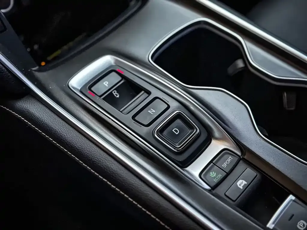 Honda Accord — фото 6