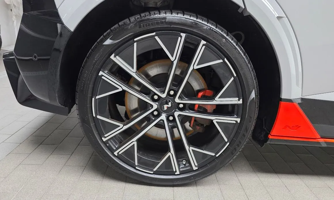 Hyundai Ioniq5 — фото 2