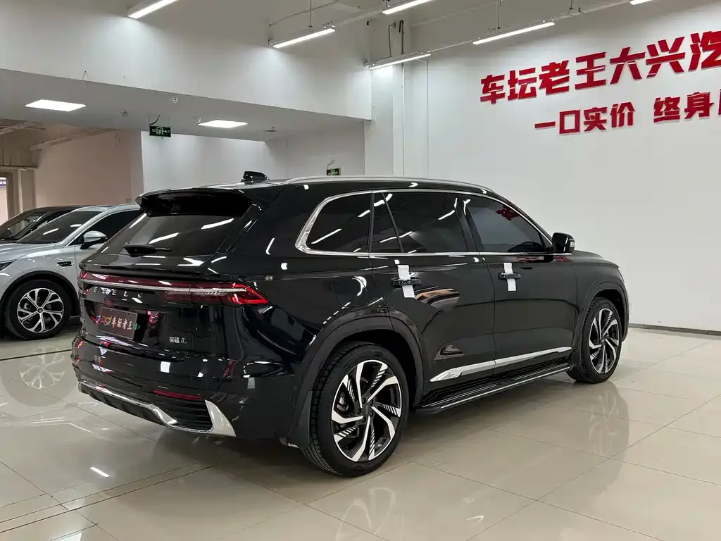 Geely Xingyue L — фото 7