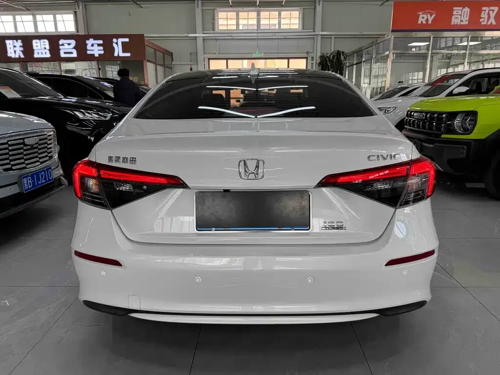 Honda Civic — фото 4