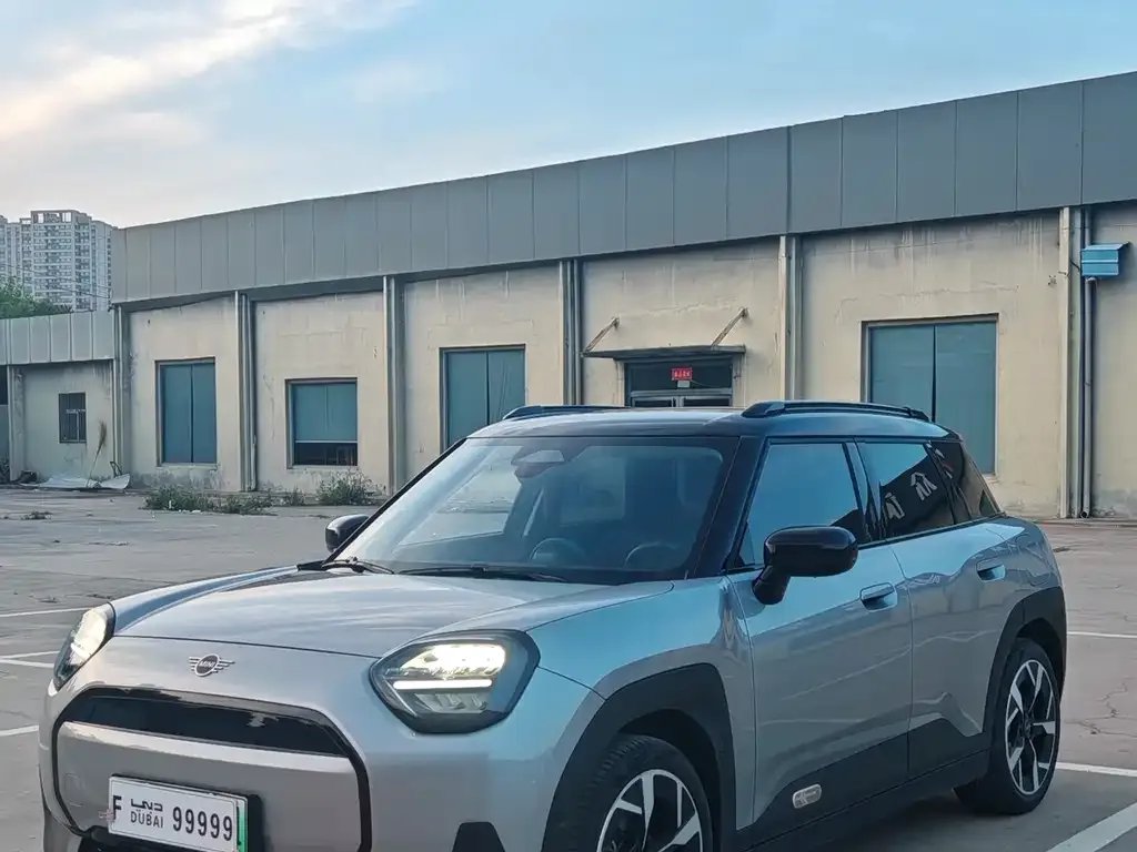 MINI Aceman EV