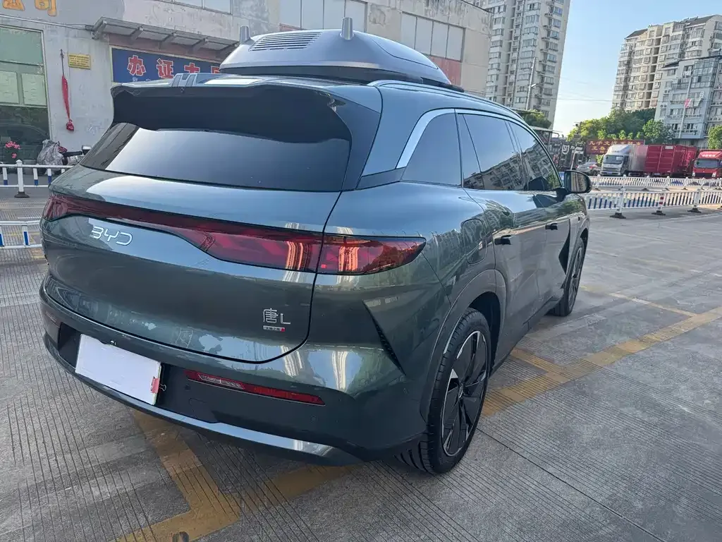 BYD Tang L — фото 8