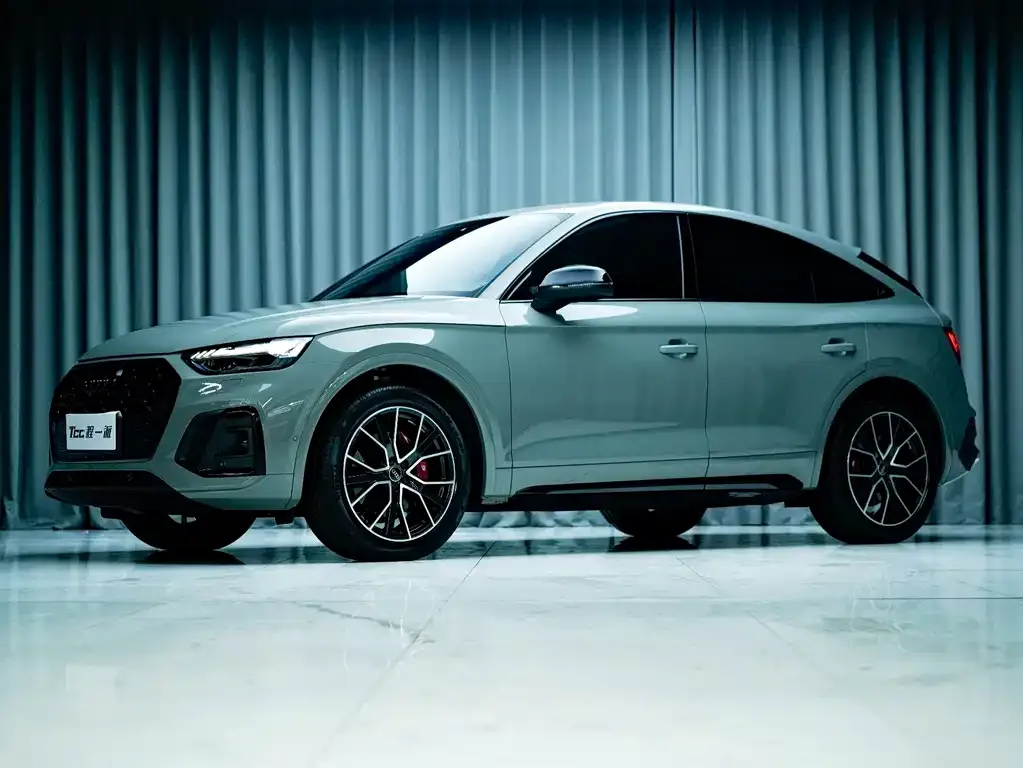 Audi SQ5 Sportback 2023 из CN, фото 5
