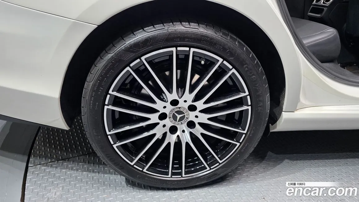 Mercedes-Benz C-Class 2022 из KR, фото 9