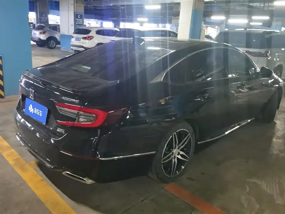 Honda Accord — фото 2